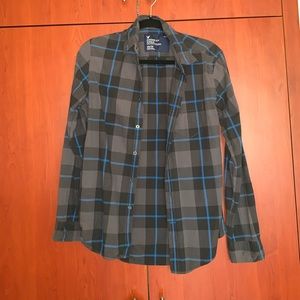 American Eagle Outfitters Men size XS buttondown shirt